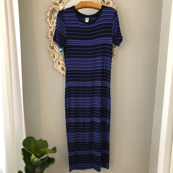 Striped dress - Picture 3 of 4